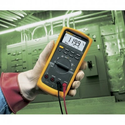 Мультиметр FLUKE 83v Мультиметр FLUKE 83v