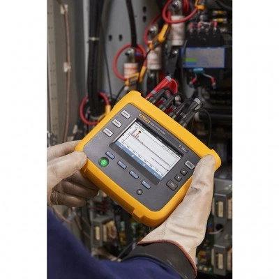 Регистратор FLUKE 1736/INTL Регистратор FLUKE 1736/INTL