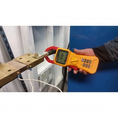 Токоизмерительные клещи FLUKE 353 Токоизмерительные клещи FLUKE 353