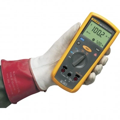 Мегаомметр с поверкой FLUKE 1503 Мегаомметр с поверкой FLUKE 1503