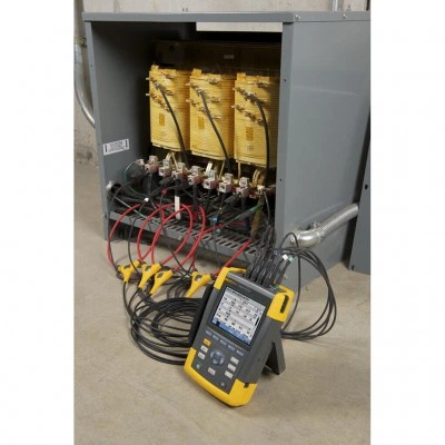Анализатор энергии FLUKE 434 II/RU Анализатор энергии FLUKE 434 II/RU