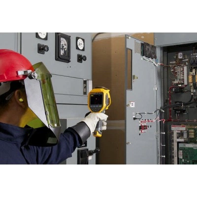 Тепловизор FLUKE Ti200 Тепловизор FLUKE Ti200