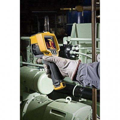 Тепловизор FLUKE TiR32 Тепловизор FLUKE TiR32