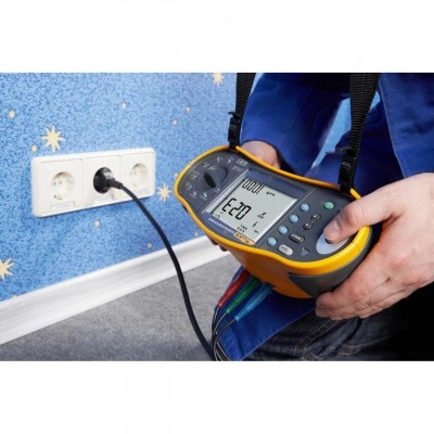 Тестер электроустановок FLUKE 1653B Тестер электроустановок FLUKE 1653B