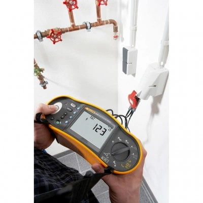Тестер электроустановок FLUKE 1654B Тестер электроустановок FLUKE 1654B