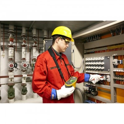 Тестер электроустановок FLUKE 1654B Тестер электроустановок FLUKE 1654B