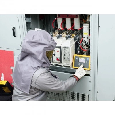 Трехфазный регистратор электроэнергии FLUKE 1735 Трехфазный регистратор электроэнергии FLUKE 1735