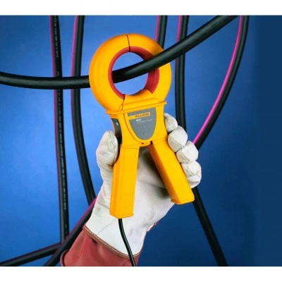 Токоизмерительные клещи FLUKE i800 Токоизмерительные клещи FLUKE i800