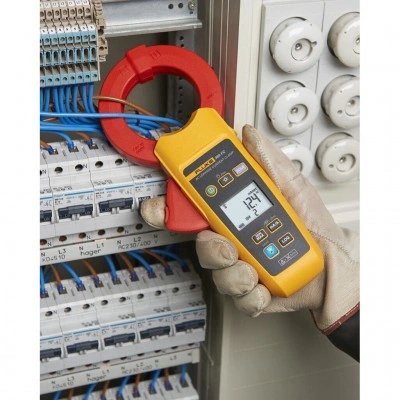 Токоизмерительные клещи FLUKE 369 FC Токоизмерительные клещи FLUKE 369 FC
